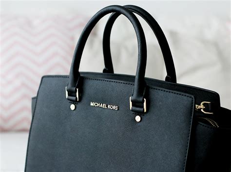 negozi a roma dove vendono borse imitazione michael kors